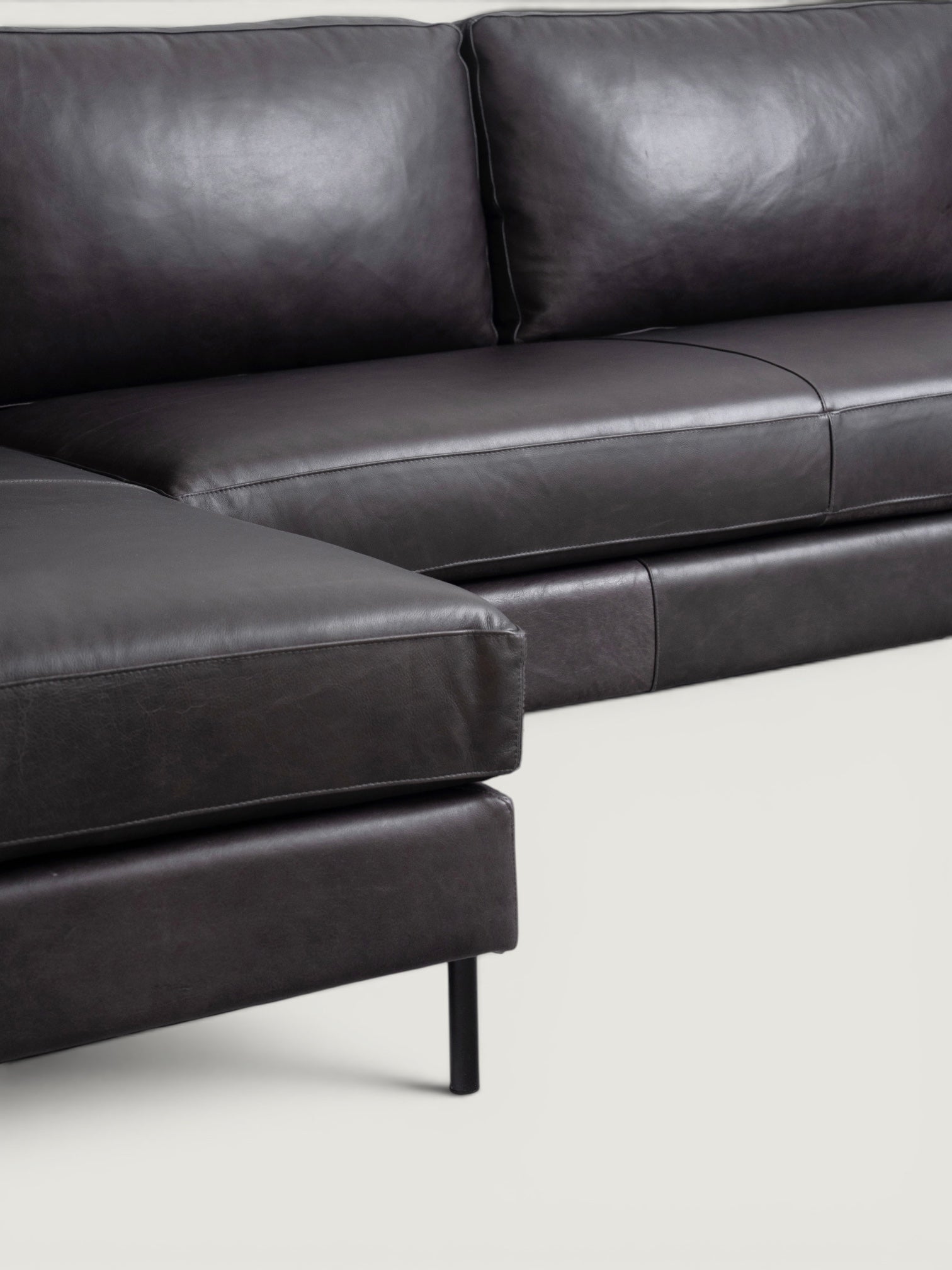 Zanzibar Leather Daybed