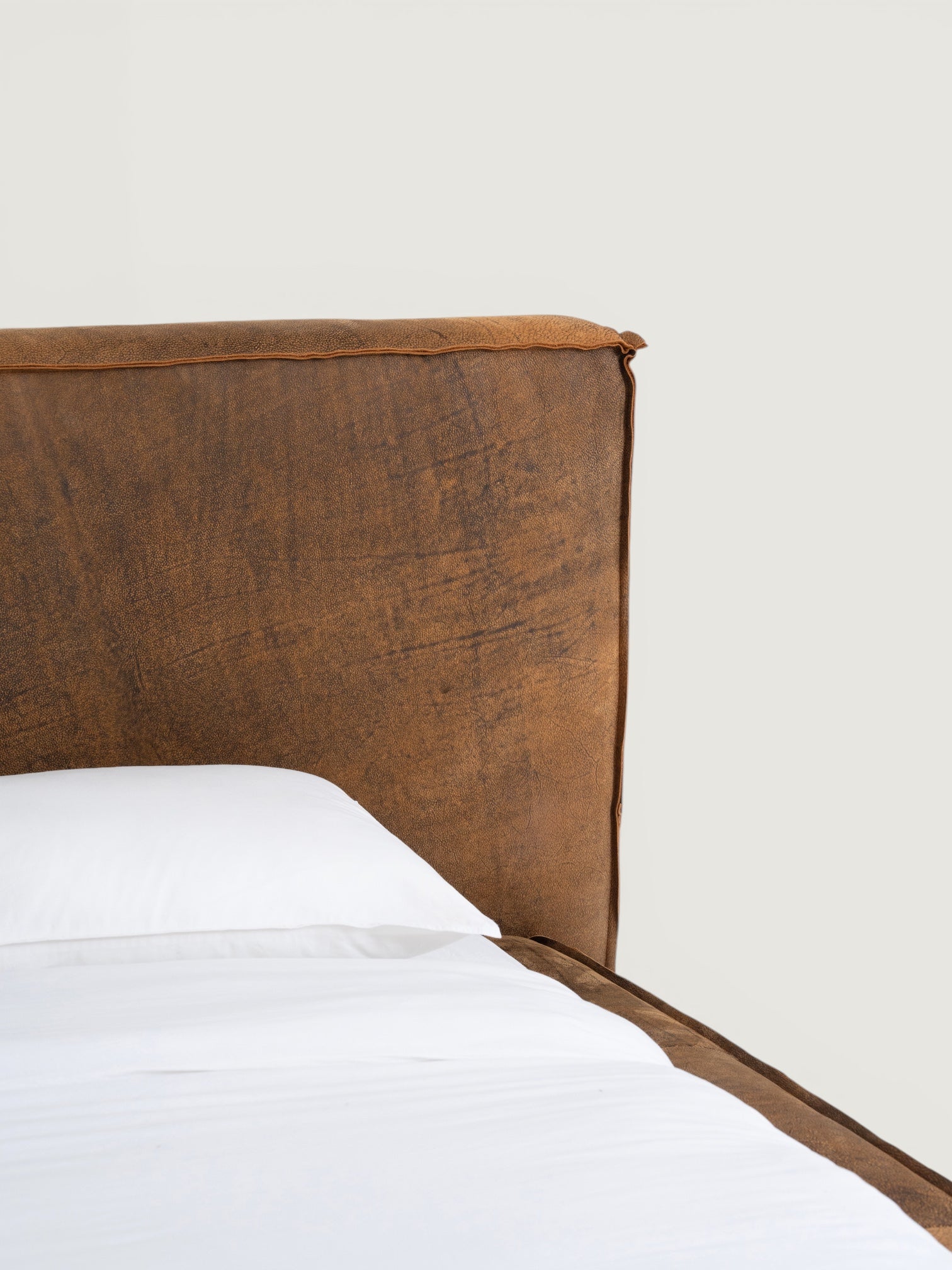 Geneva Leather Bed
